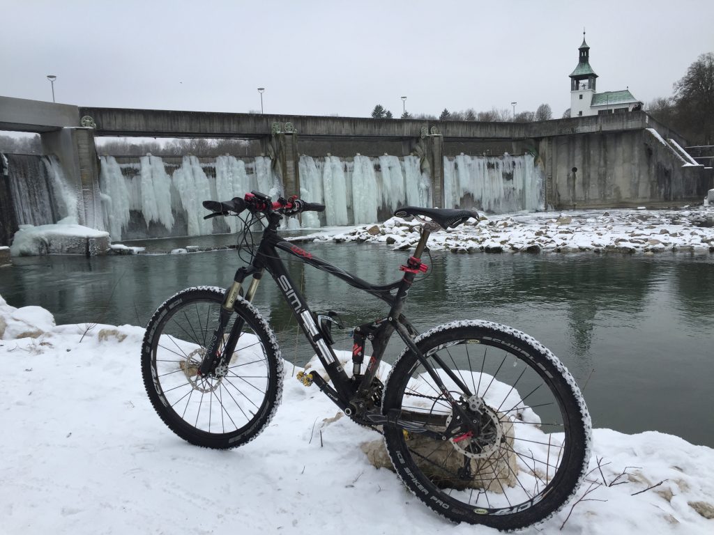 Über Schnee und Eis macht richtig Spaß - vor allem wenn das Bike winterfest ist